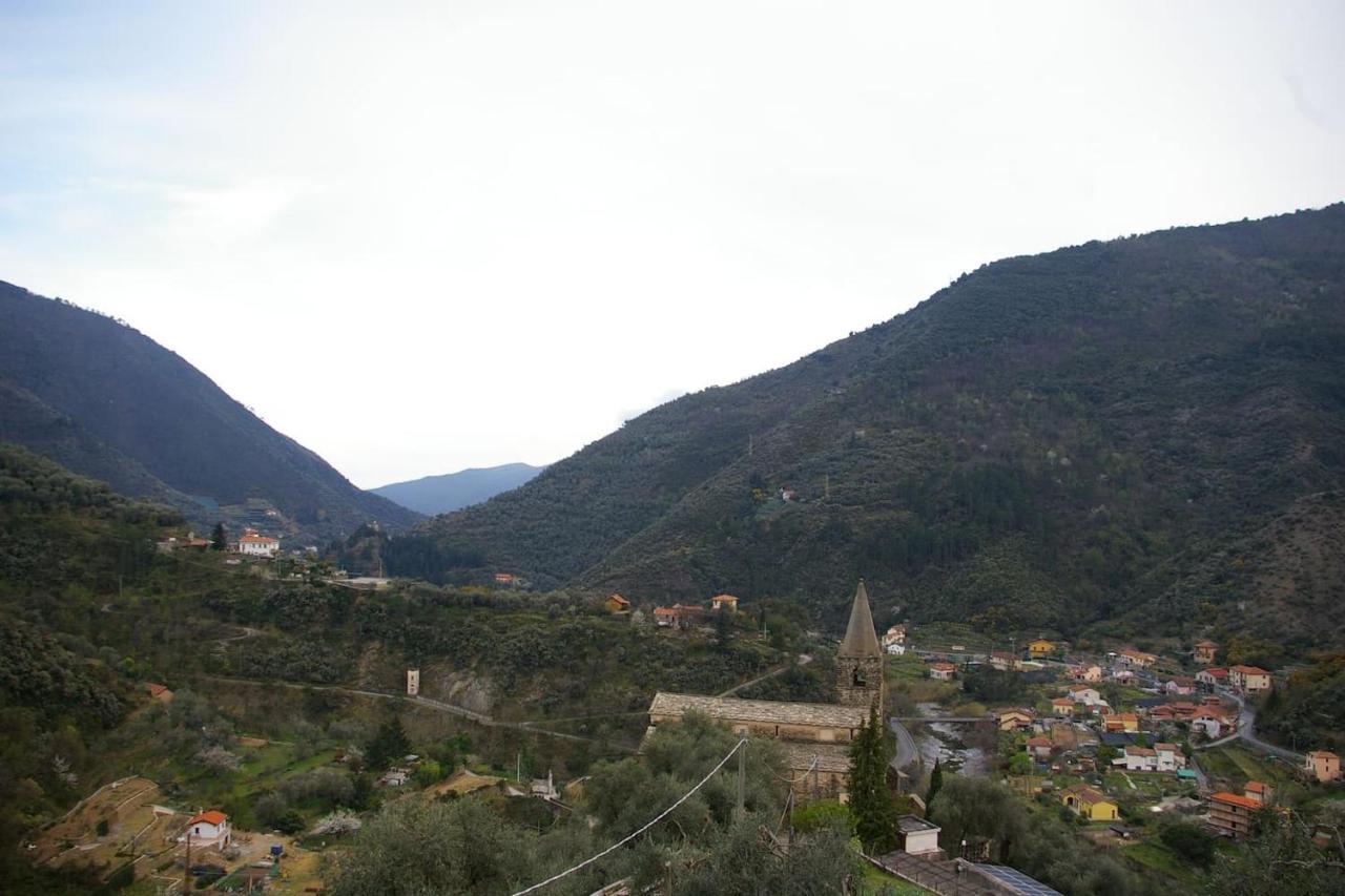 Villa Ca 'Da Belan Mari' Montalto Ligure Esterno foto